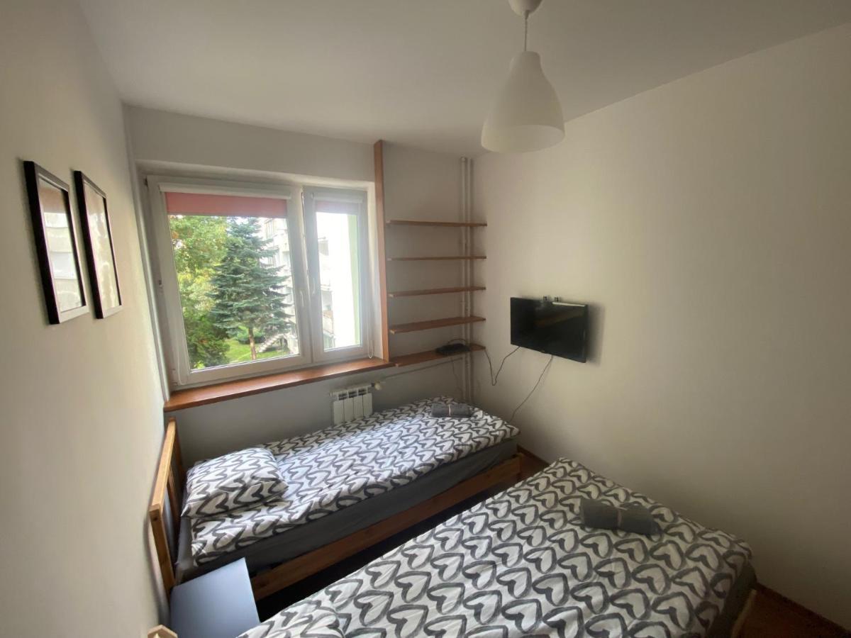 Pokoje Bora-Komorowskiego Hostel Varsó Kültér fotó